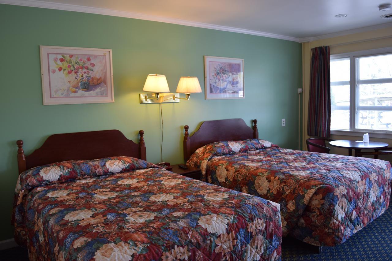 Top Hill Motel Saratoga Springs Zewnętrze zdjęcie
